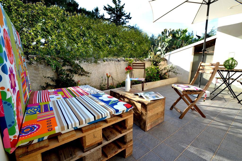 Casa Degli Avi Don Neli, Immersa Nella Natura Módica Habitación foto